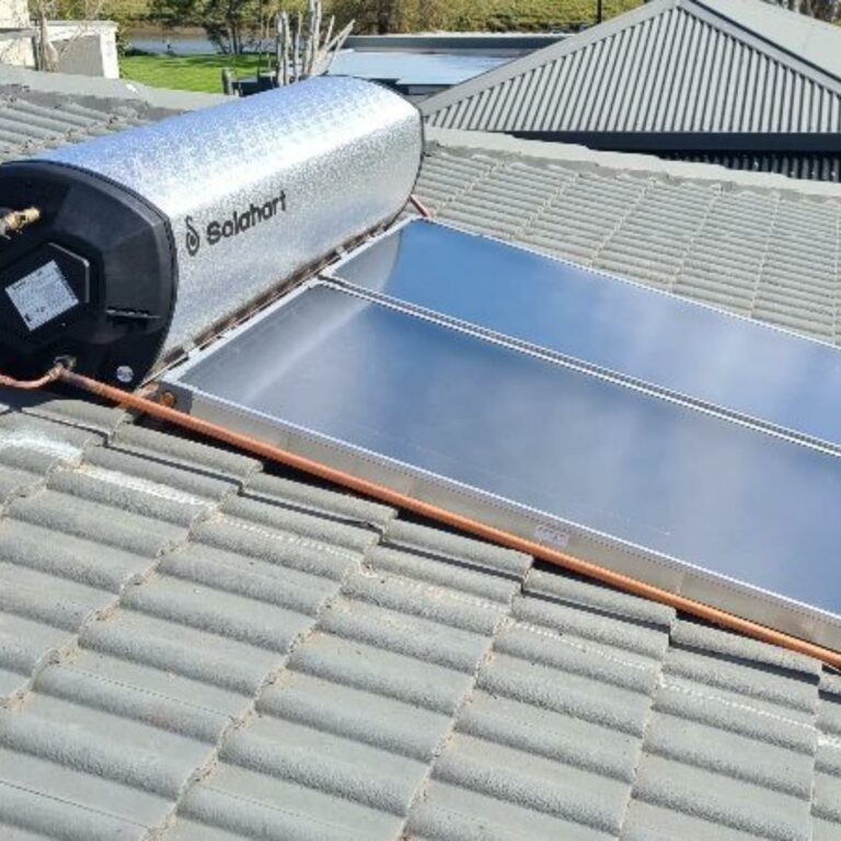 Solar power installation in Gladstone by Solahart Port Macquarie